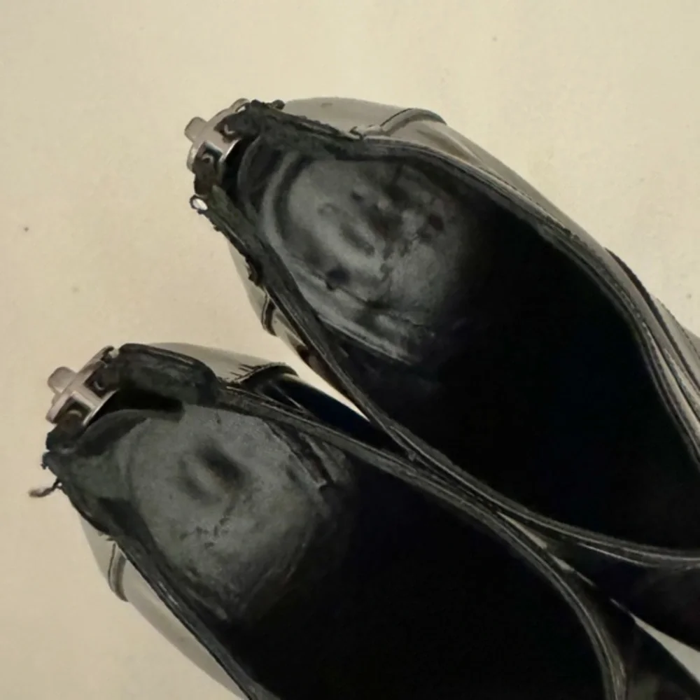 Burberry Lady GaGa 2007 Black Patent Platform Ankle Boots Booties Size 8‎
